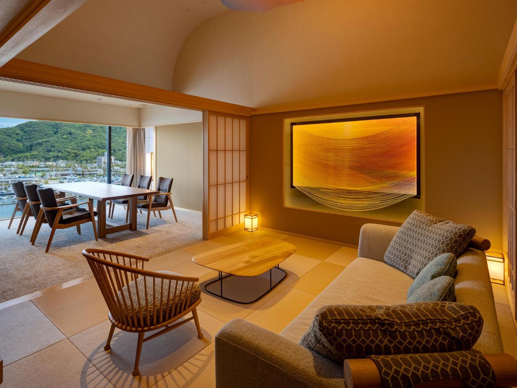 Hotel Awaji Yumesenkei Sumoto Habitación foto