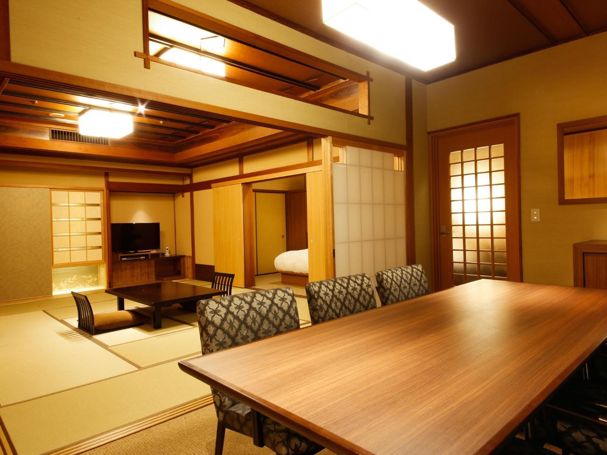 Hotel Awaji Yumesenkei Sumoto Habitación foto